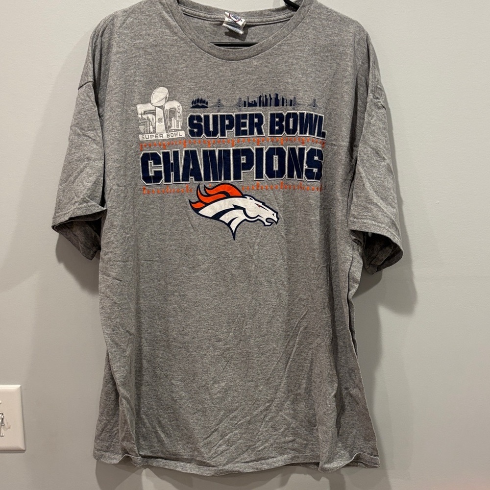 Best for xl Gray Super Bowl Champions T-Shirt